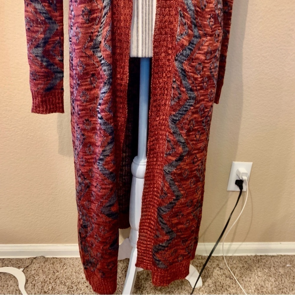Cato Cardigan Small Open Duster Burgundy Grey Geometric Pattern Ribbed Trim - Picture 4 of 15